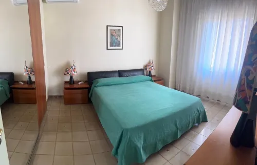 Angie's Apartment "Private Parking- 500mt by the sea"