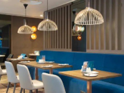 โรงแรมเคลย์ตันบริสตอลซิตี้ โรงแรมในบริสตอล