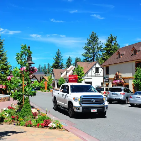 Holiday Inn Resort THE LODGE AT BIG BEAR LAKE by IHG