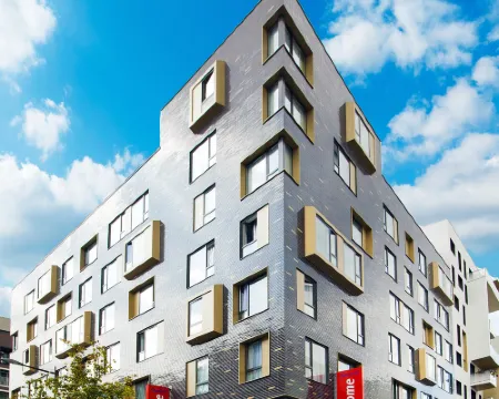 レジドーム アニエール パーク アニエール・シュル・セーヌのホテル