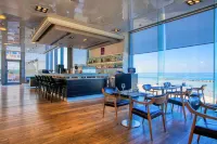 Crowne Plaza Tel Aviv Beach