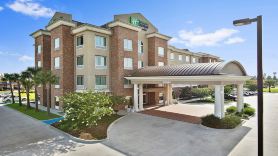 Holiday Inn Express & Suites GONZALES by IHG