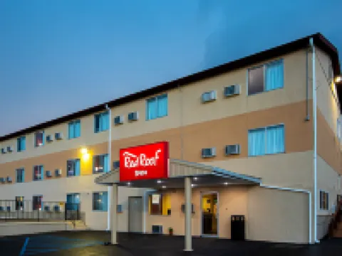 Red Roof Inn Cameron Hotels in Cameron