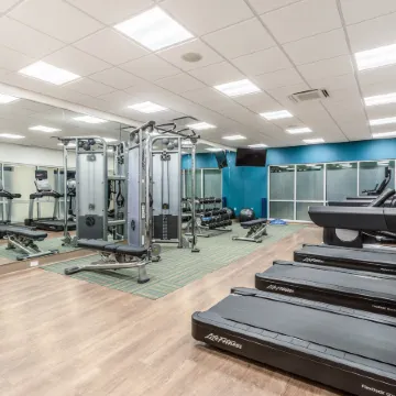 Holiday Inn Express & Suites SPRINGFIELD NORTH by IHG