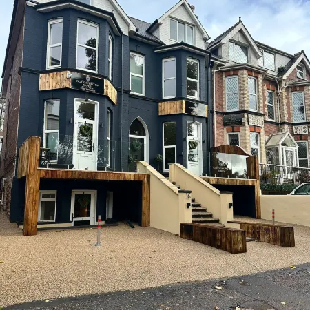 The Goodrington Sands- Apart Hotel