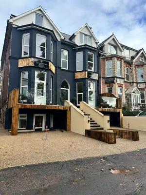 The Goodrington Sands- Apart Hotel Hotels in 