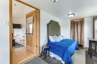 Pet Friendly: 8 Mi to Chicago - Fenced Backyard! - 3-Star