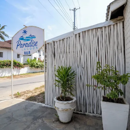Paradise Lagoon B&B