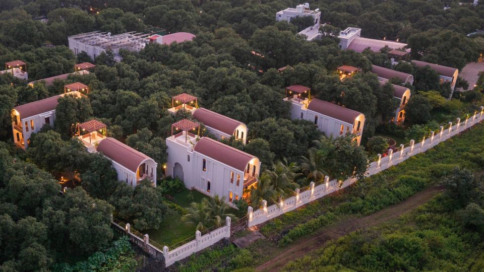 Le Casa Lion Resort A Premium Resort in Sasan Gir