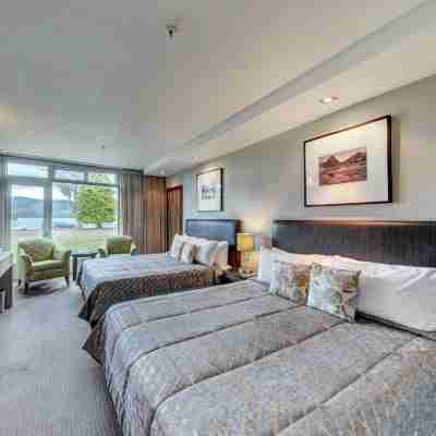 Distinction Te Anau Hotel & Villas Rooms