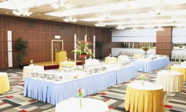 Cypress Garden Hotel