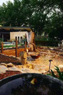 Brownhill Creek Cabin Retreat | Nature Escape Minutes from Adelaide
