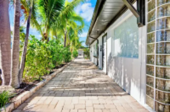 Haley's at Anna Maria Island Inn