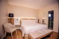 Quality Hotel Aracaju - พร้อมระเบียง