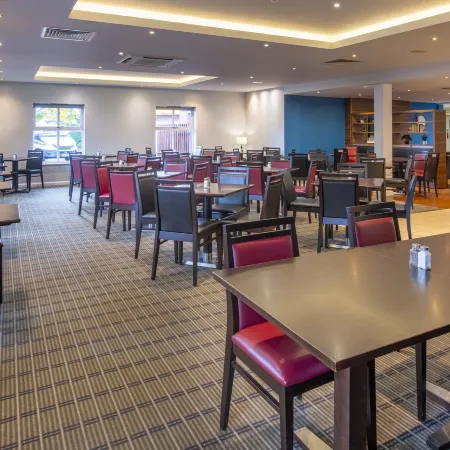 Holiday Inn Express BIRMINGHAM - OLDBURY by IHG