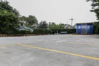 Goseong Hotel Patio - Motels