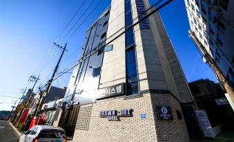 Jinju Brown Dot Jinjuseong Branch
