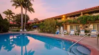FOUND Hotels, Santa Barbara, Series by Marriott - Pools