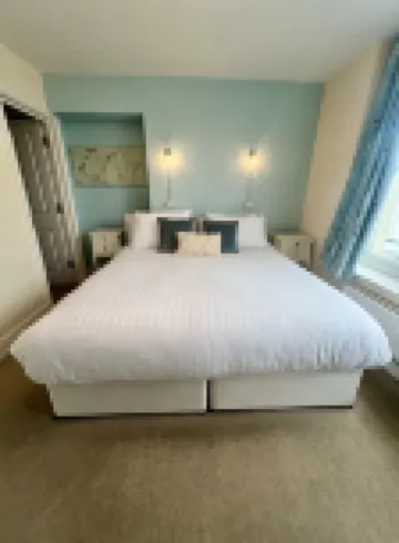 Wayfarer Inn