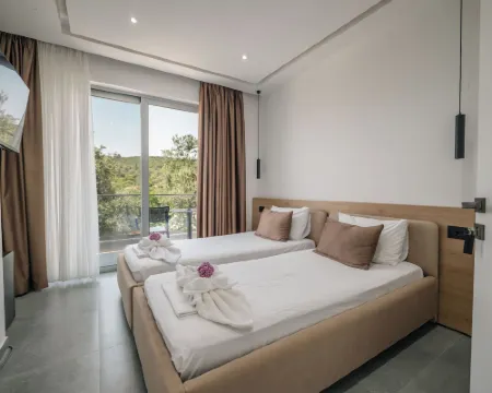 Sun George Hotels in Himare