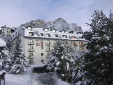 Apartamentos Midi 3000 Hotels in Formigal