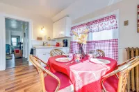Lake Michigan Vacation Rental 1 Block to Marina! - 3-Star