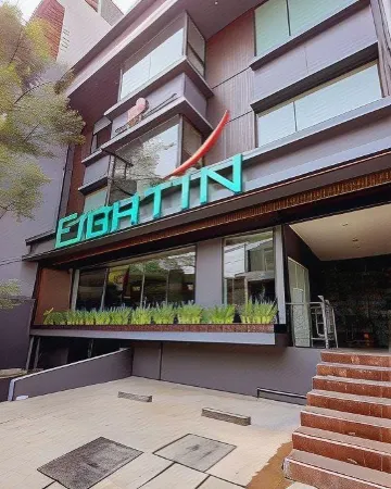 Eightin Hotel Sudirman Jakarta Отели рядом с достопримечательностью «Бунг Карно»