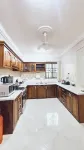 Entire First Floor With 3 En-suite Bedrooms - Apartments