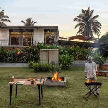 Atmaveda Riverside Homestay Hotel Exterior