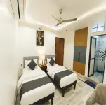 Holiday Out Hotel - Mountain view