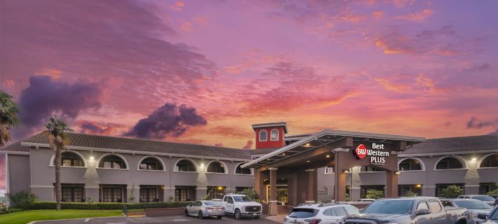 Best Western Plus Brookside Inn Hotels in Milpitas