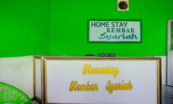 OYO 93071 Home Stay Kembar Syariah - Housity