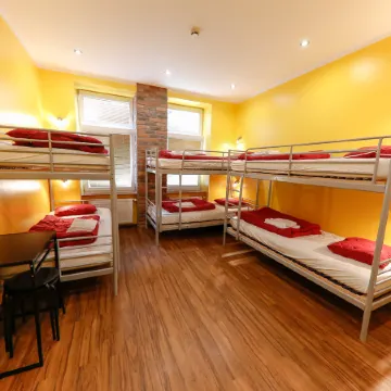 Do Step Inn Home - Hotel & Hostel