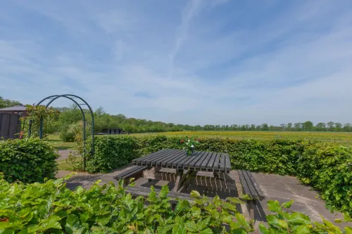 Holiday Home with Private Terrace - Gym