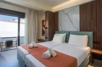 Aurora Living - Adults Only