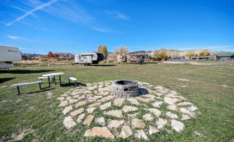 Bryce Canyon Log Cabins