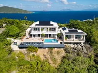Stunning 360° Views of Magens Bay, St.John & BVI's. Luxury 6 bedroom villa 鄰近Lindquist Beach的酒店