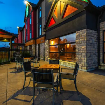 Quality Inn & Suites