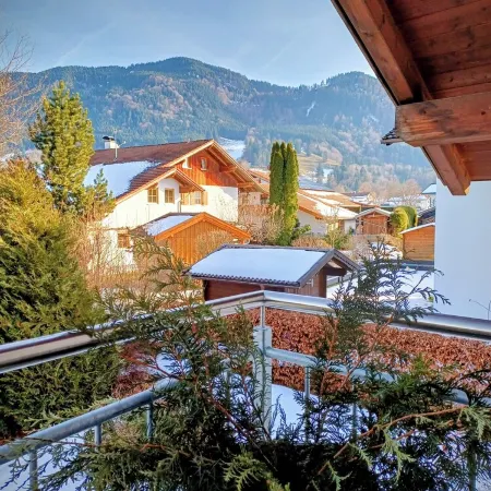 Spacious vacation apartment close to nature