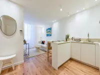 Luxury 2-room apartment 100m from the Palace
