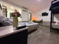 โนมาดา 22 โรงแรมใน