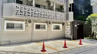 Infinity Hotel NahaKumoji -Seven Hotels and Resorts- - balkon