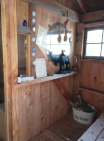 Grey Cabin/House with Sauna on Lake Monomonac Next to Mt. Monadnock