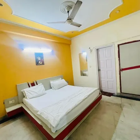 Roomshala Hotel Blue Inn Noida Sector 51