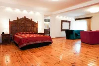 Home & Travel - Balkoner