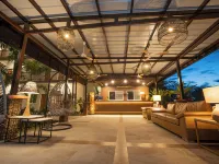 Bayview Garden Resort Hotels in Dauis
