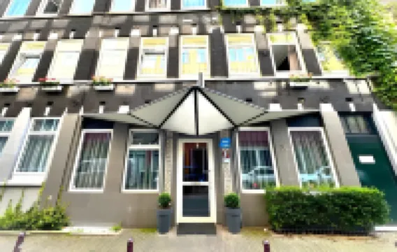 德洛拉飯店 舊西區附近的飯店