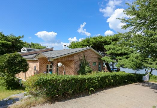 에덴산장 산책로