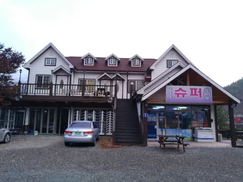 Yangsan Park Pension