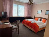 Hotel Bremer Kreuz Hotels in Achim
